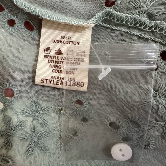 Hem & thread baby doll blouse L (NWT) - Picture 4 of 8